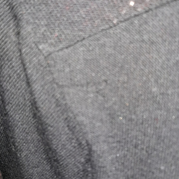 Black ruffled cardigan - Picture 6 of 6